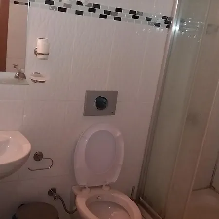 Venus Konaklama - Bayar City *